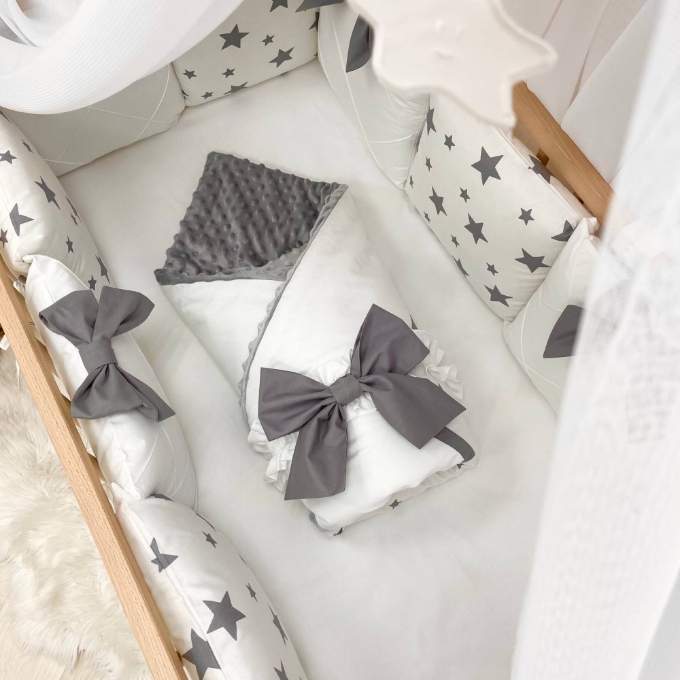 Set lenjerie patut bebe 7 piese White Stars (9)